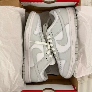 Nike Dunk Low White/Photon Dust. Size 5.5Y/7W #sneakers #dunks